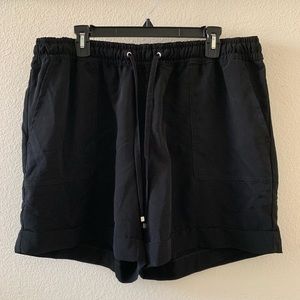 H&M Plus Black Polyester Shorts with Tie Waist